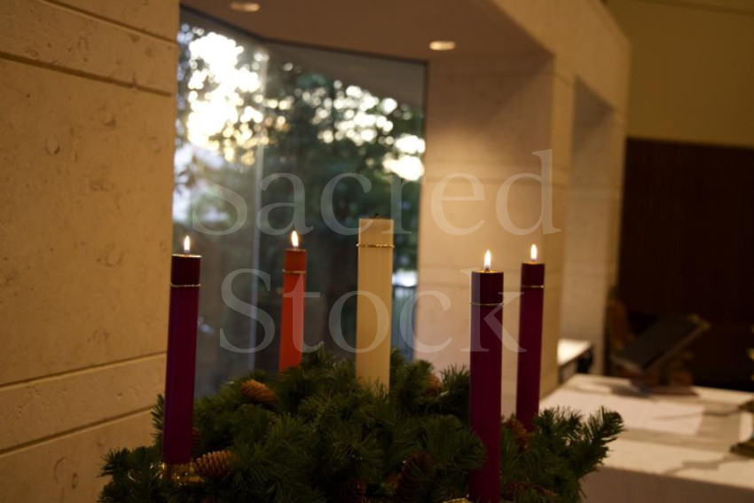 Advent Wreath - Advent IV