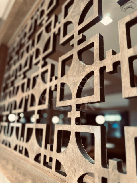 Cross wall  Receding perspective